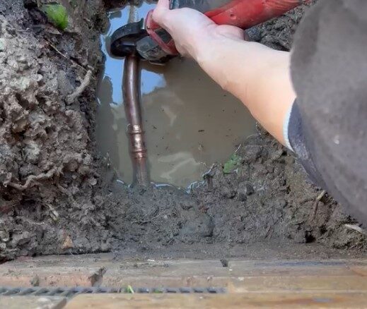 burst pipe repair